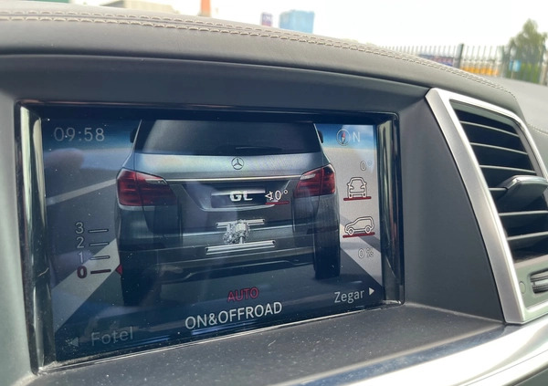 Mercedes-Benz GL cena 174660 przebieg: 127847, rok produkcji 2014 z Biała małe 781